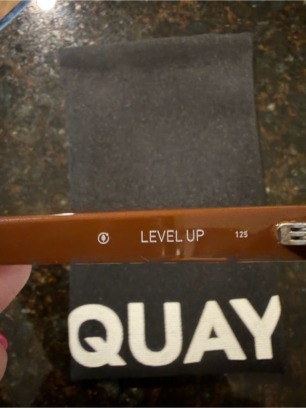 Quay Australia-Level up - Picture 2 of 3